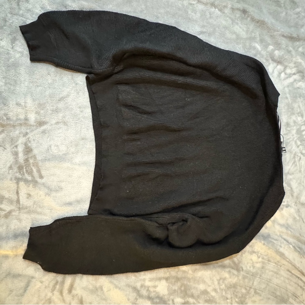Dynamite Black V-Neck Sweater for Women
#1377 - Picture 6 of 6